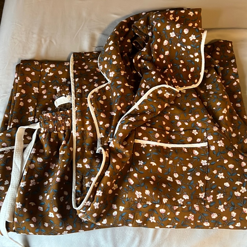 Roolee pajama set